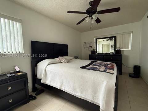 9715 Hammocks Blvd 102, Miami FL - photo 9 of 18