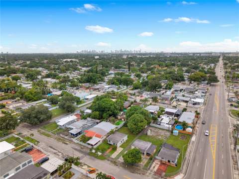 3170 NW 97th St, Miami FL - photo 7 of 27