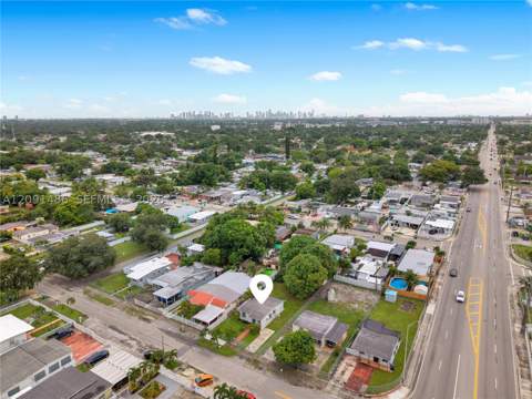 3170 NW 97th St, Miami FL - photo 8 of 27