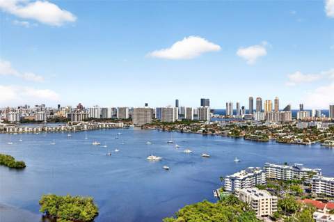 16385 Biscayne Blvd Lph17, North Miami Beach FL - photo 11 of 52