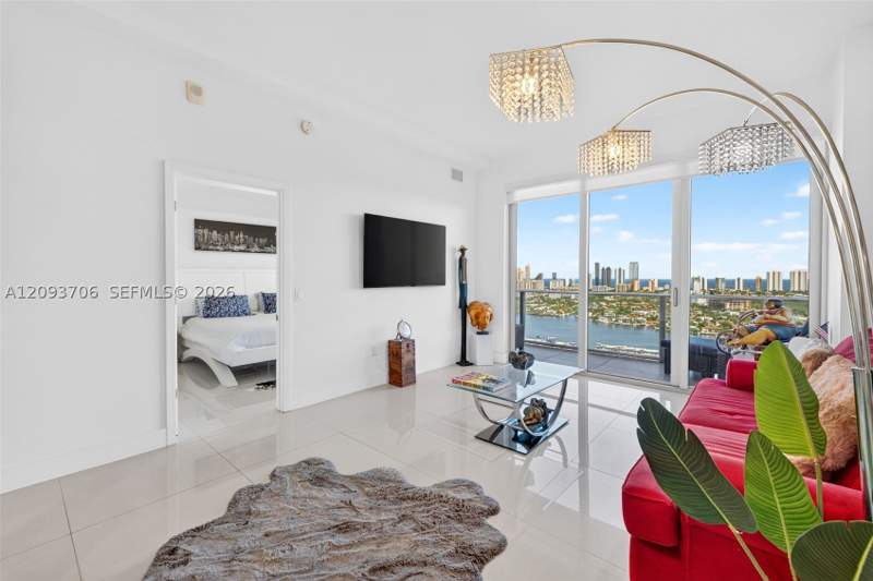 2 bedroom Condominium at 16385 Biscayne Blvd Lph17, The Harbour South Condo, North Miami Beach — photo 4
