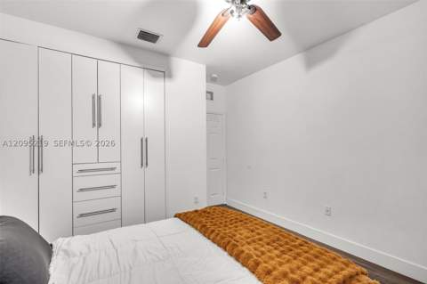 8818 W 33 Rd Ave, Hialeah FL - photo 14 of 44