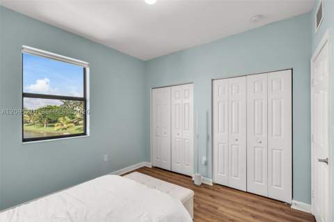 8818 W 33 Rd Ave, Hialeah FL - photo 16 of 44