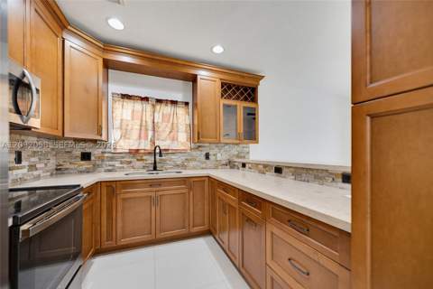 1175 NE 41st Ave, Homestead FL - photo 16 of 24