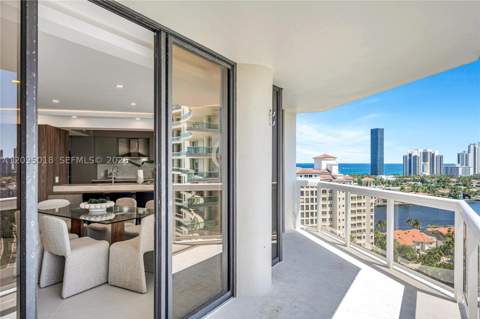 20185 E Country Club Dr. 1904, Aventura FL - photo 14 of 23