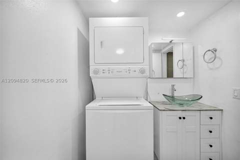 13101 Memorial Hwy 104, North Miami FL - photo 12 of 17