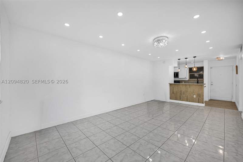 1 bedroom Condominium at 13101 Memorial Hwy 104, Wendover Condo, North Miami — photo 5