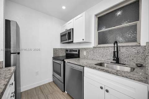 13101 Memorial Hwy 104, North Miami FL - photo 6 of 17