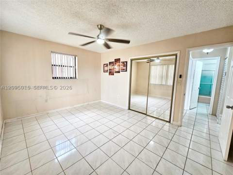 4596 E 8th Ct, Hialeah FL - photo 7 of 28