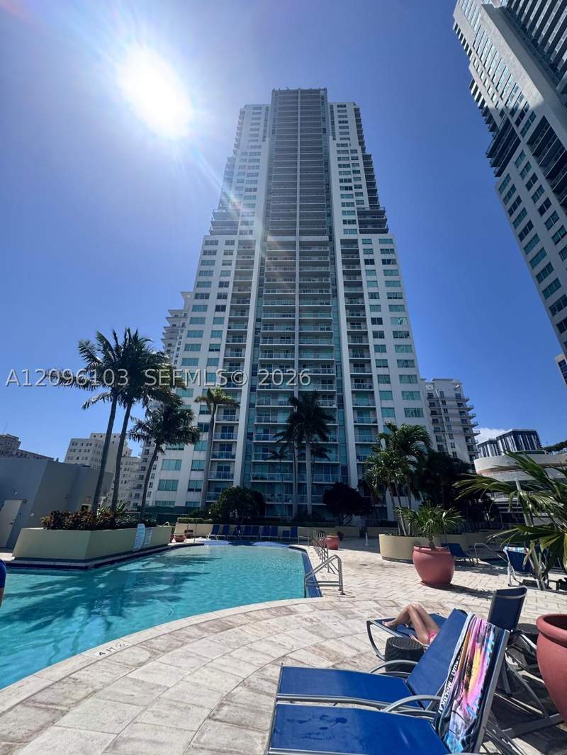 1 bedroom Condominium at 253 NE 2nd St 2508, Vizcayne South Condo, Miami — photo 2