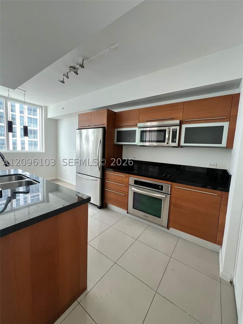 1 bedroom Condominium at 253 NE 2nd St 2508, Vizcayne South Condo, Miami — photo 5