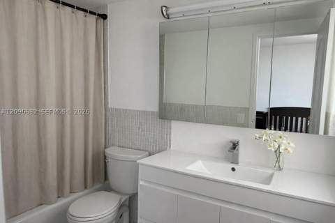 9341 E Bay Harbor Dr 6C, Bay Harbor Islands FL - photo 21 of 26