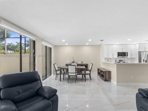 3325 Torremolinos Ave C-44, Doral FL - photo 17 of 36