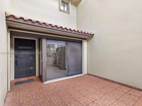 3325 Torremolinos Ave C-44, Doral FL - photo 8 of 36