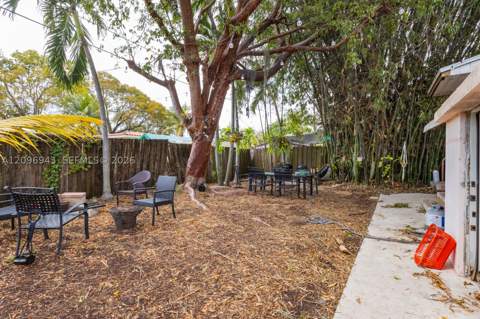 2710 SW 28th Ct, Miami FL - photo 11 of 23