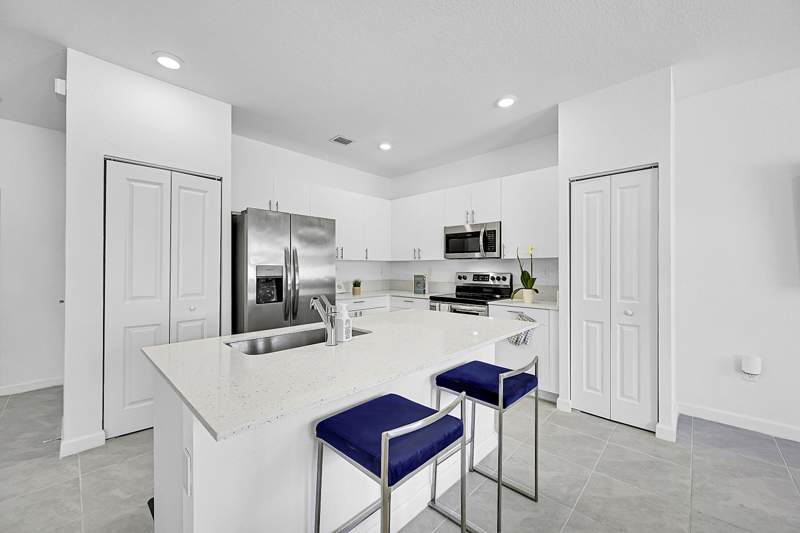 3 bedroom Townhouse at 20357 NW 4th Path, Vista Lago, Miami Gardens — photo 3