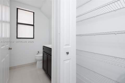 10235 NW 87th Ter, Doral FL - photo 24 of 83