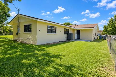 9741 SW 159th St, Miami FL - photo 7 of 45