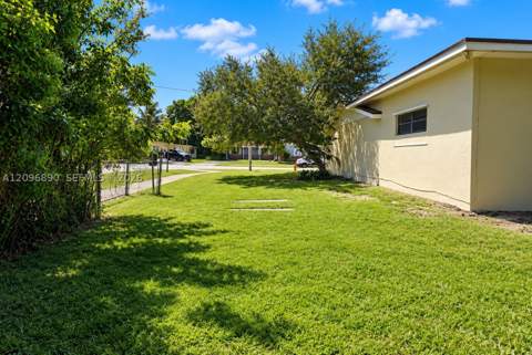 9741 SW 159th St, Miami FL - photo 9 of 45