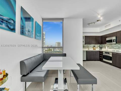 90 SW 3rd St 2013, Miami FL - photo 14 of 44