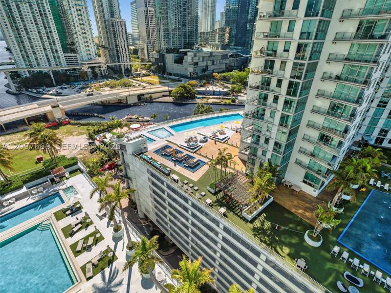 2 bedroom Condominium at 90 SW 3rd St 2013, Ivy Condo, Miami — photo 3