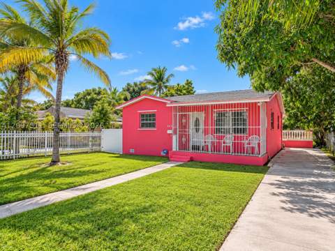 940 NW 135th St, North Miami FL - photo 6 of 51