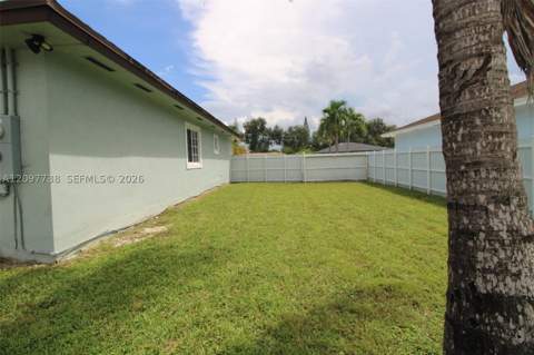 3481 NW 212th St, Miami Gardens FL - photo 14 of 51