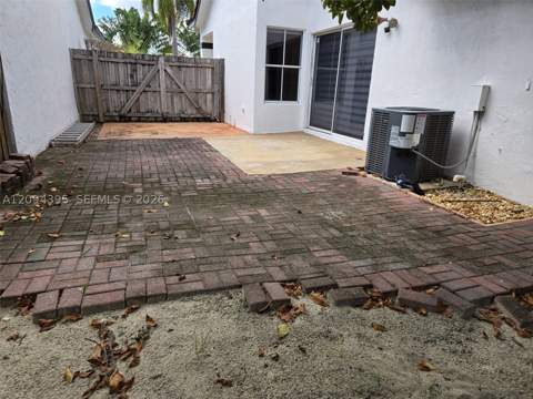 811 NW 133rd Ct, Miami FL - photo 24 of 33