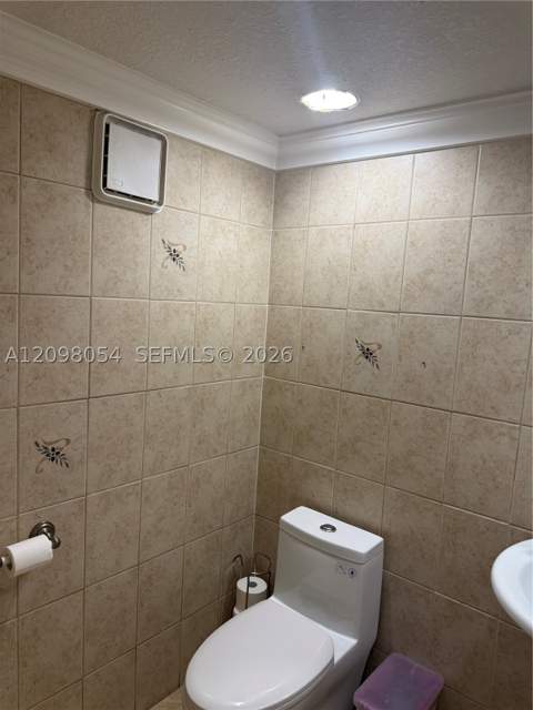 13185 SW 9th Ln, Miami FL - photo 16 of 20