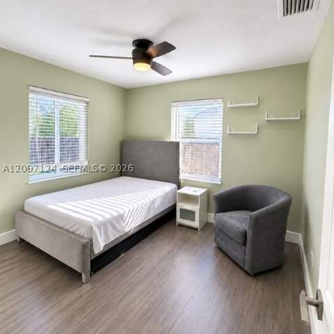 1435 NE 141st St, North Miami FL - photo 9 of 13
