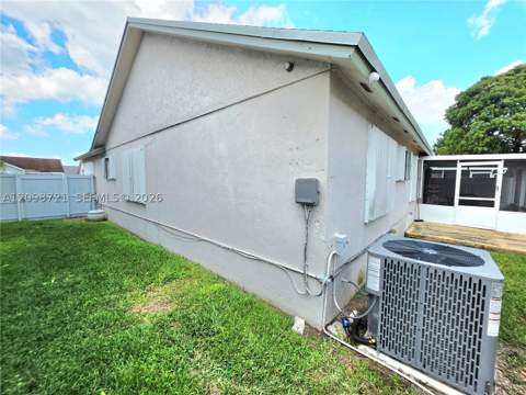 20317 NW 33rd Ave, Miami Gardens FL - photo 18 of 25