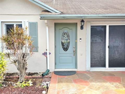20317 NW 33rd Ave, Miami Gardens FL - photo 23 of 25