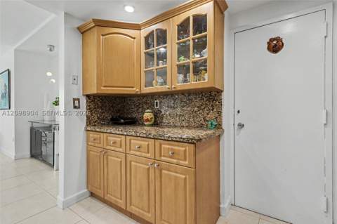 500 Bayview Dr 1631, Sunny Isles Beach FL - photo 11 of 28