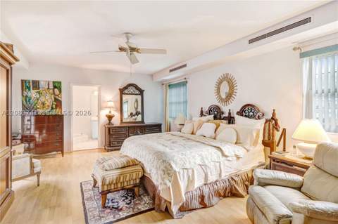 633 NE 119th St, Biscayne Park FL - photo 19 of 30