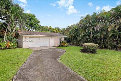 633 NE 119th St, Biscayne Park FL - photo 24 of 30
