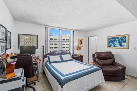 4301 Collins Ave 901, Miami Beach FL - photo 23 of 52