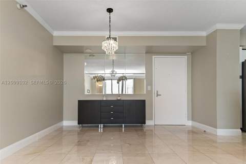 3400 NE 192nd St 1707, Aventura FL - photo 15 of 34