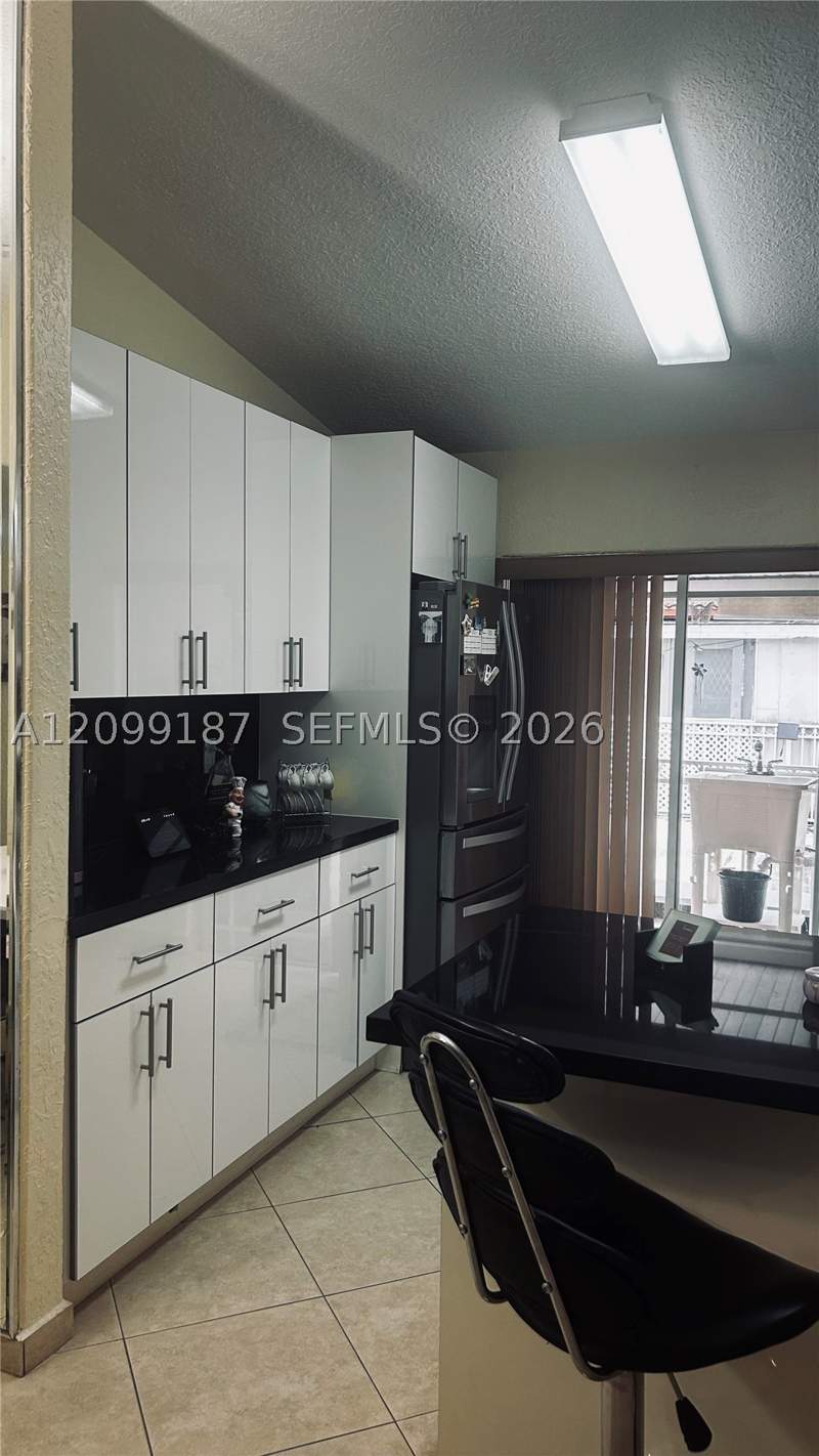 3 bedroom Condominium at 10939 W Okeechobee Rd 201, Garden Villas Condo II, Hialeah Gardens — photo 2