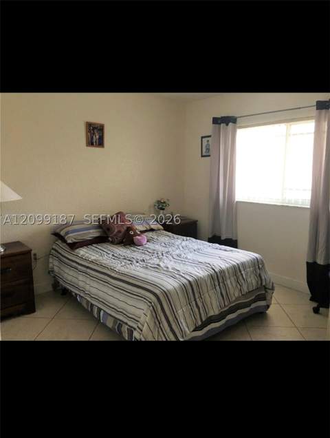 10939 W Okeechobee Rd 201, Hialeah Gardens FL - photo 8 of 16