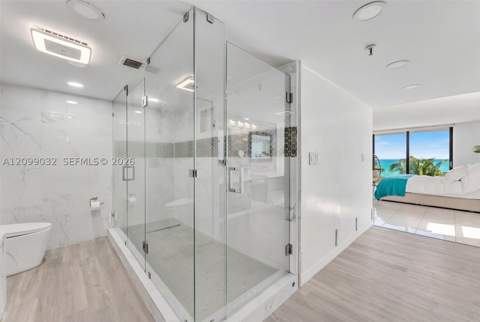 6061 Collins Ave 5F, Miami Beach FL - photo 11 of 17