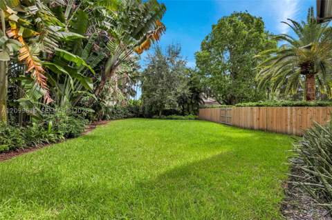 9461 SW 103rd St, Miami FL - photo 10 of 42