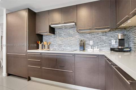 7661 NW 107th Ave 501, Doral FL - photo 7 of 35