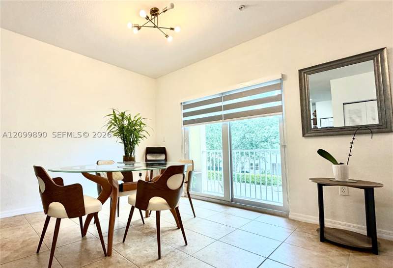 2 bedroom Condominium at 10870 NW 88th Ter 216, Coronado At Doral III Con, Doral — photo 5