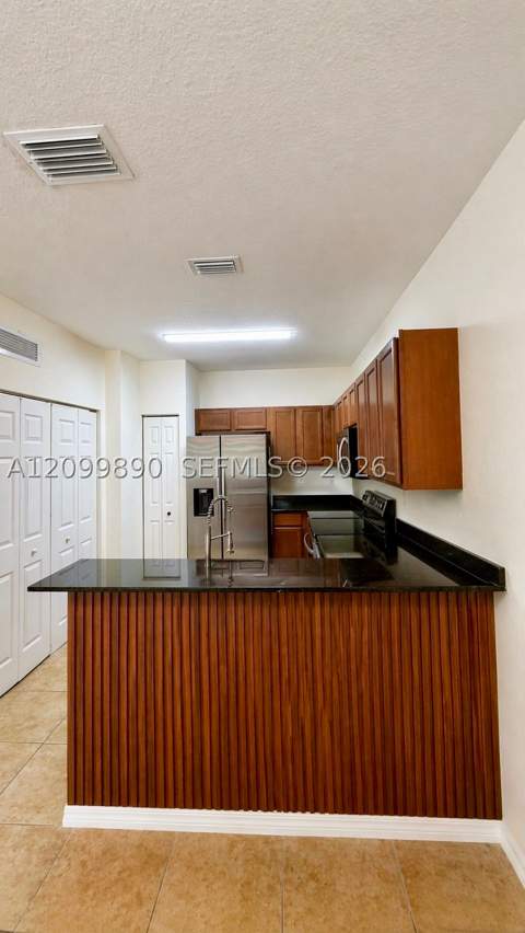 10870 NW 88th Ter 216, Doral FL - photo 8 of 19