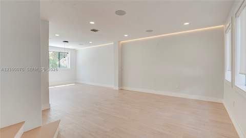 7956 SW 195th St, Cutler Bay FL - photo 10 of 60