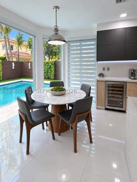 7310 NW 107th Pl, Doral FL - photo 11 of 37