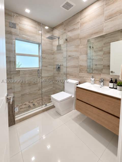 7310 NW 107th Pl, Doral FL - photo 13 of 37