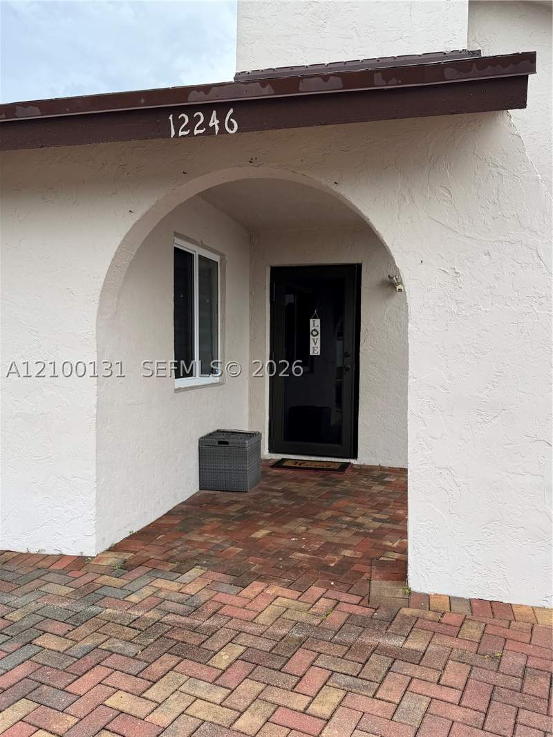 3 bedroom SingleFamilyResidence at 12246 SW 210th St, Oak Park Sec 5, Miami — photo 5