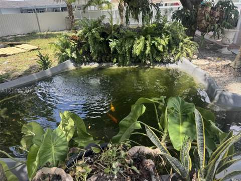 10830 SW 160th St, Miami FL - photo 11 of 47
