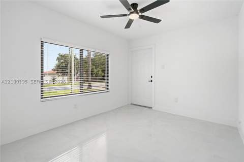10830 SW 160th St, Miami FL - photo 15 of 47